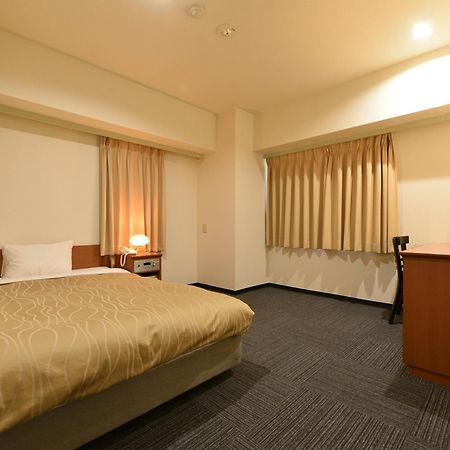 Nissei Hotel Fukuoka Фукуока Экстерьер фото